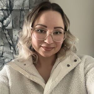 Meet your Posher, Megan